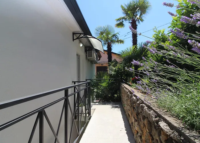 Apartments Seccareccia